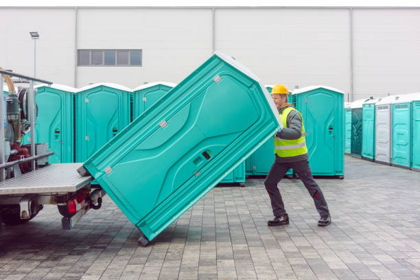 Best Construction site porta potty rental  in Moorhead, MN